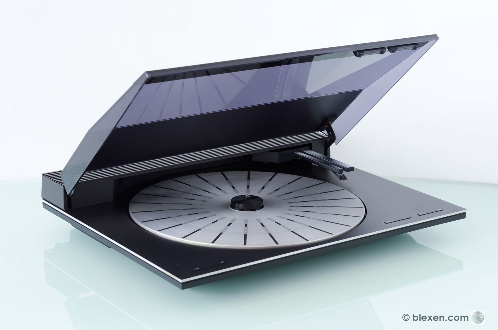 Bang &amp; Olufsen Beogram 3000 with MMC4, as new  			