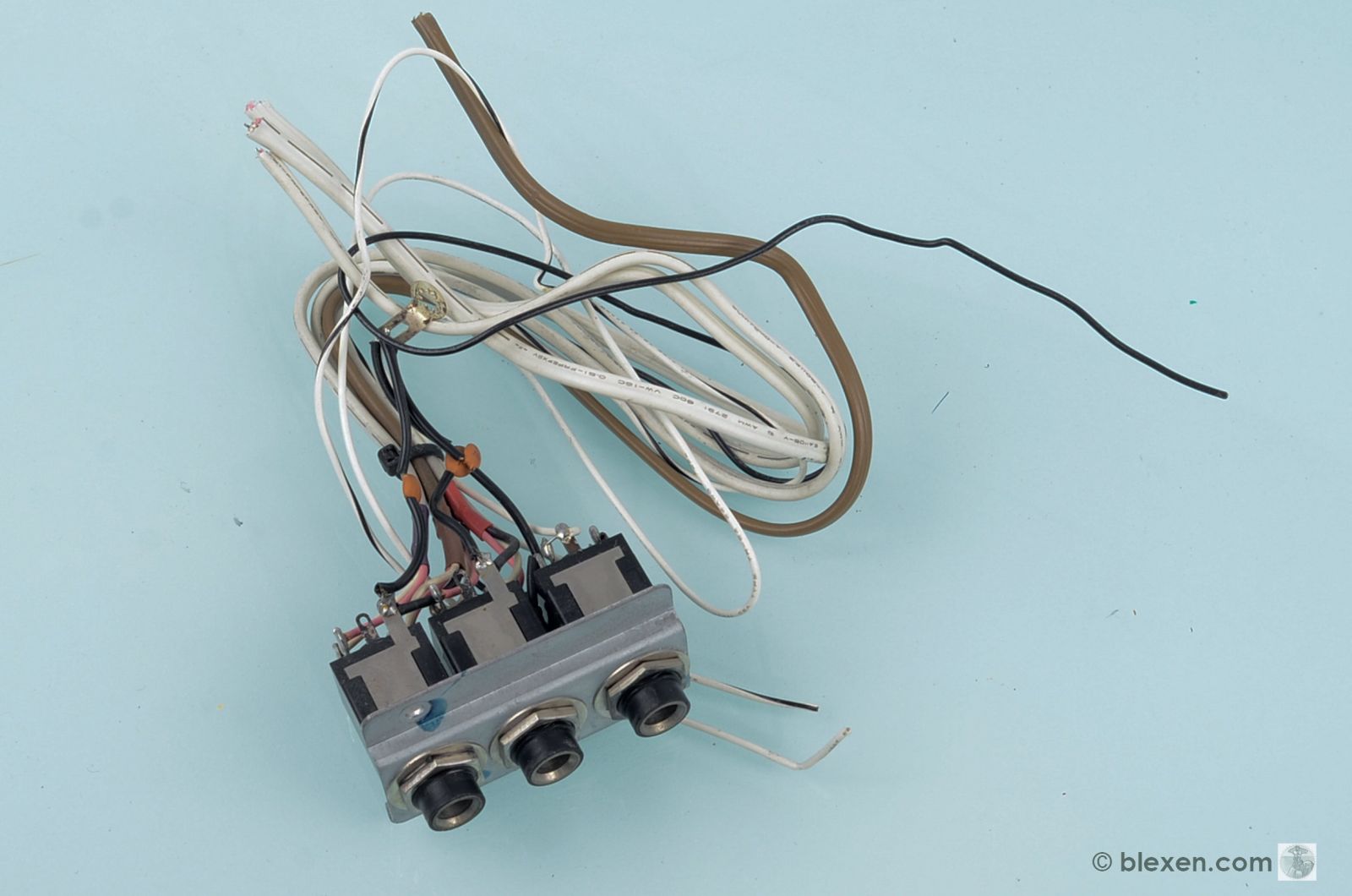 Marantz Model 5030 b Microphone &amp; Headphone Jacks  			