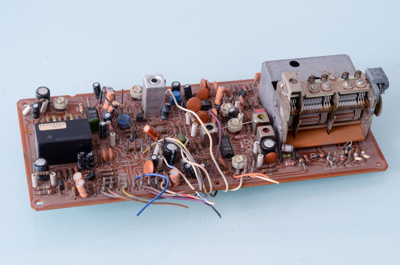 Marantz Model 2238b AM FM Tuner PCB